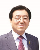 <김성(47회)의 관풍(觀風)> ‘피끓는 학생’‘오직 바른 길’精神 잘 계승되고 있나